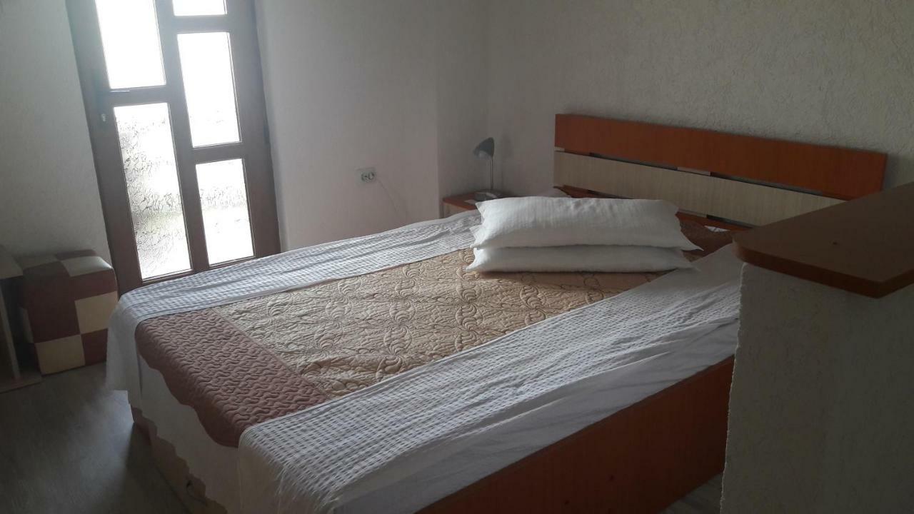 Pensiunea Nicol Hotel Valea Iasului Exterior foto